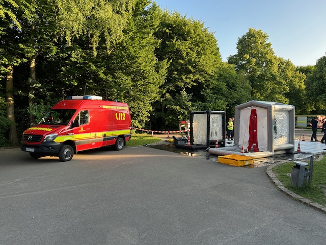 Übung auf dem Schulhof der Sölder Grundschule